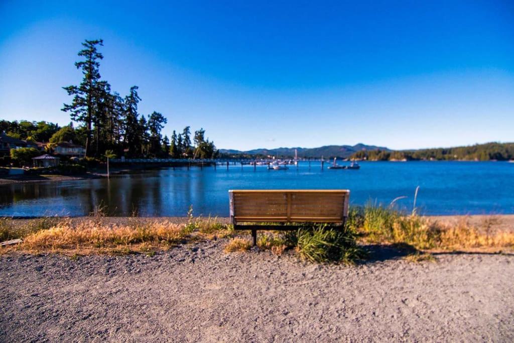 Seagull Studio Vacation Suite Sooke Bagian luar foto