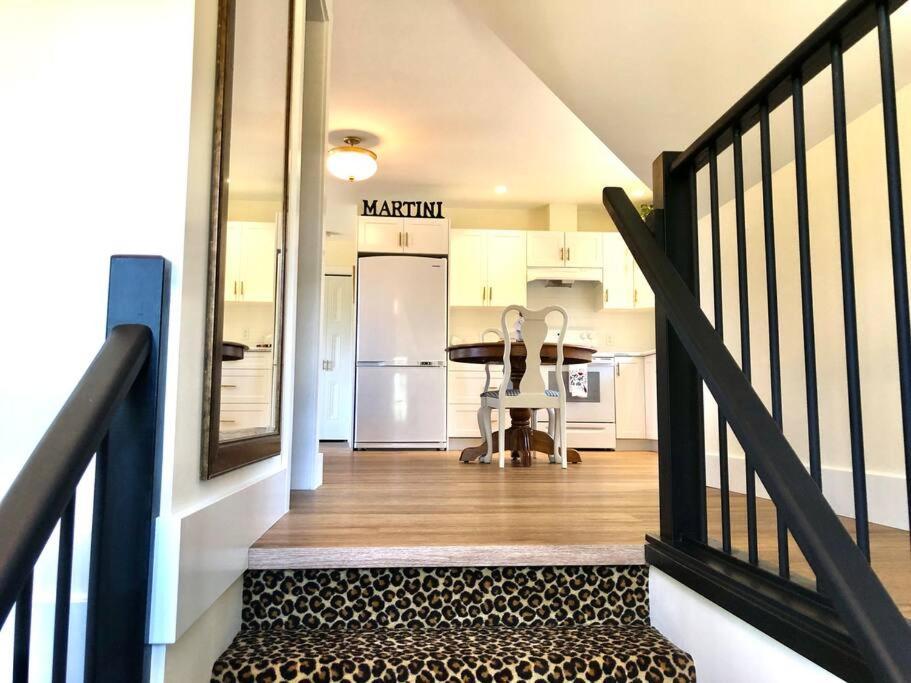 Seagull Studio Vacation Suite Sooke Bagian luar foto