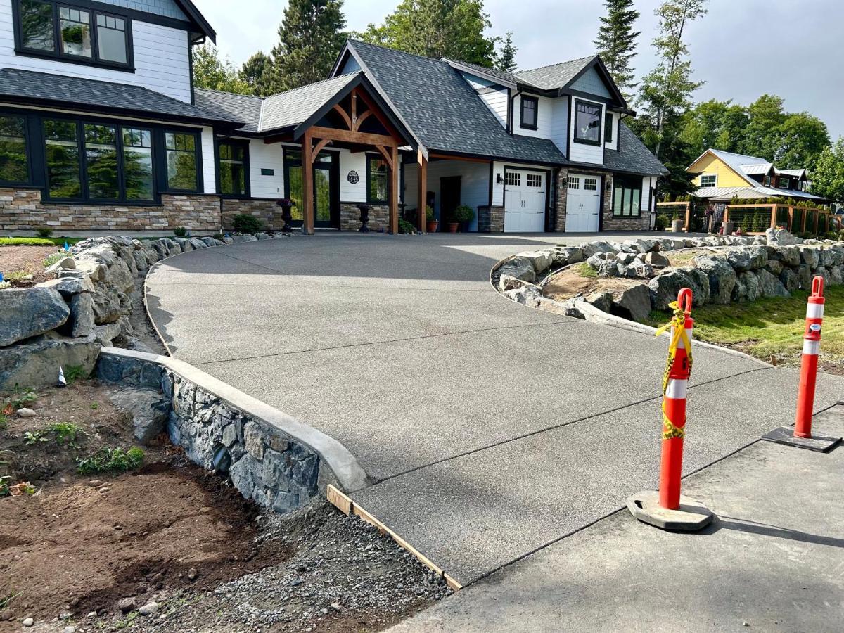 Seagull Studio Vacation Suite Sooke Bagian luar foto