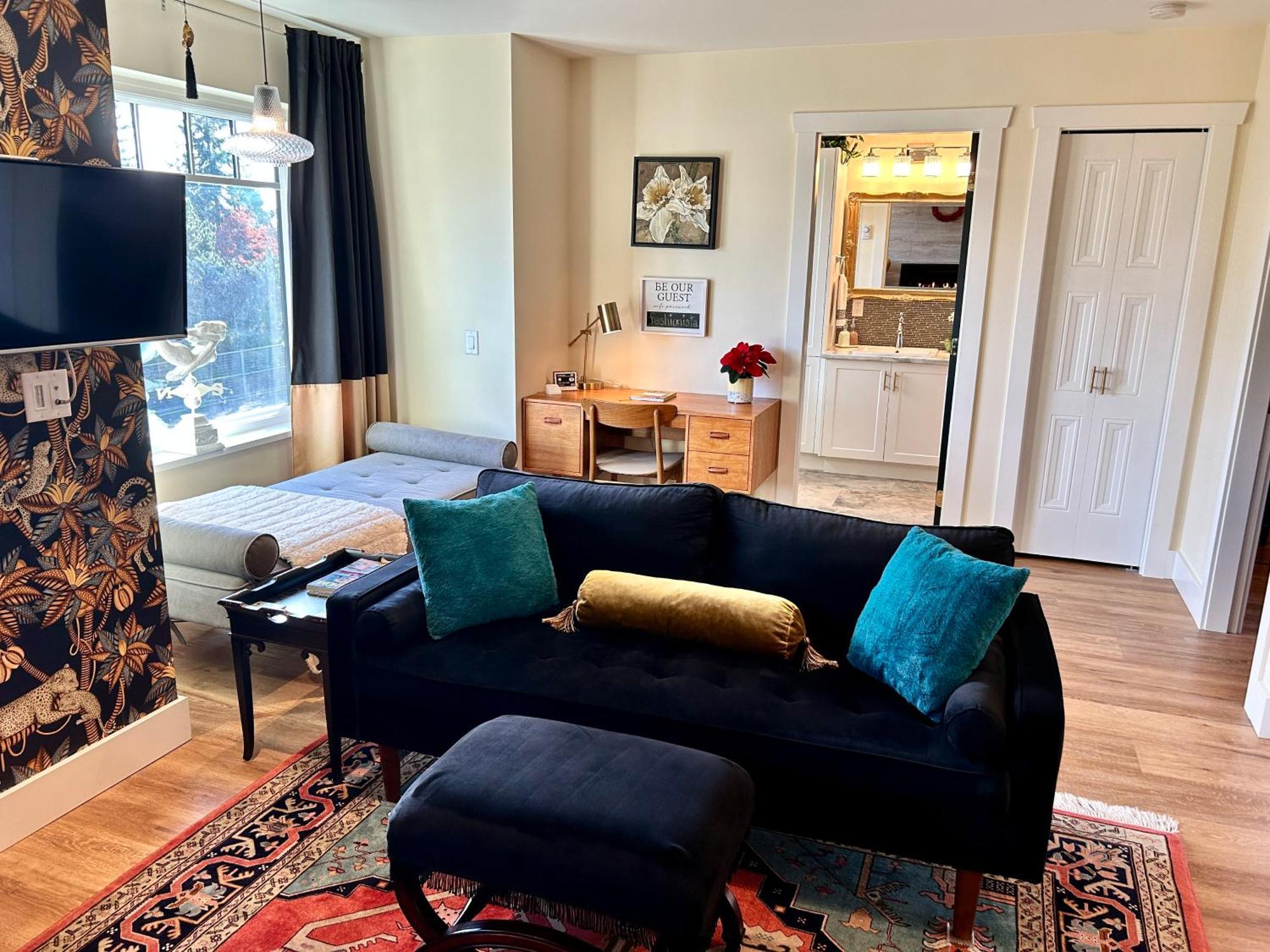 Seagull Studio Vacation Suite Sooke Bagian luar foto
